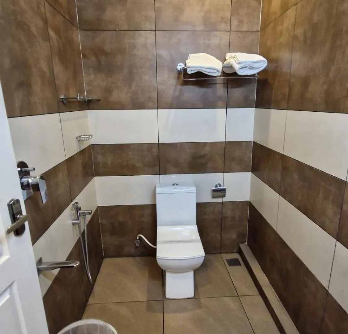 Wm Resorts Pooppara